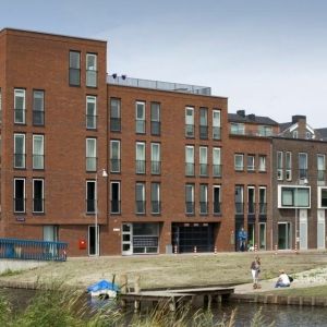 Binnenstedelijke appartementen of suburbane eengezinswoningen?